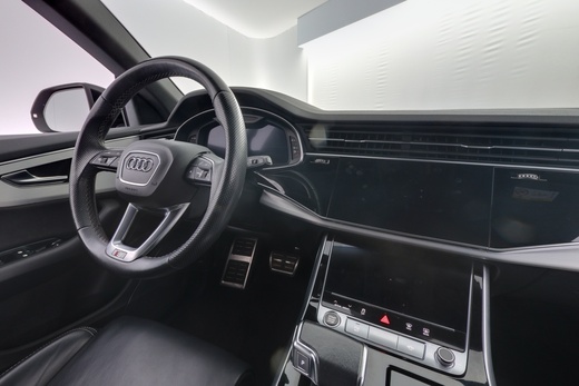 Audi Q8 vaihtoauto