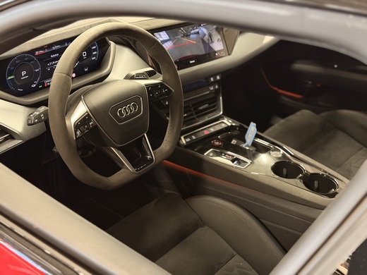 Audi e-tron GT vaihtoauto