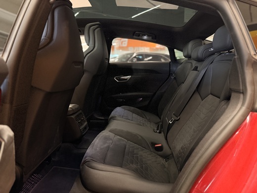 Audi e-tron GT vaihtoauto