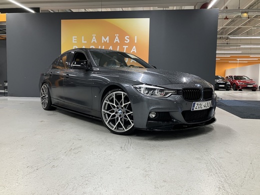 BMW 330 vaihtoauto