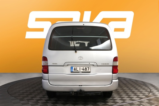 Toyota Hiace vaihtoauto