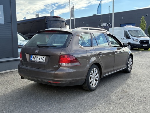 Volkswagen Golf vaihtoauto