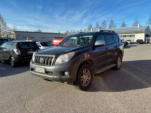 Toyota Land Cruiser vaihtoauto