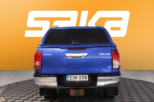 Toyota Hilux vaihtoauto