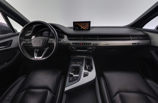 Audi Q7 vaihtoauto