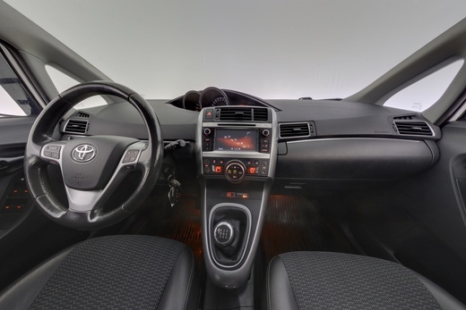 Toyota Verso vaihtoauto