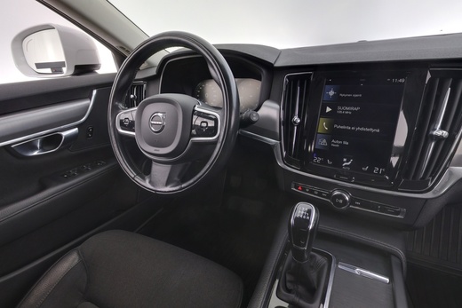 Volvo V90 Cross Country vaihtoauto