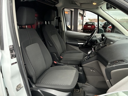 Ford Transit Connect vaihtoauto