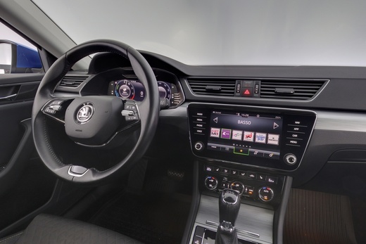 Skoda Superb vaihtoauto