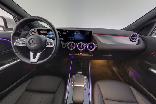 Mercedes-Benz EQA vaihtoauto