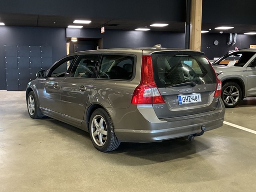 Volvo V70 vaihtoauto