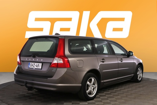 Volvo V70 vaihtoauto