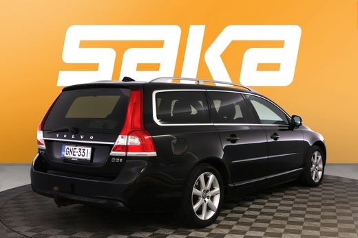 Volvo V70 vaihtoauto