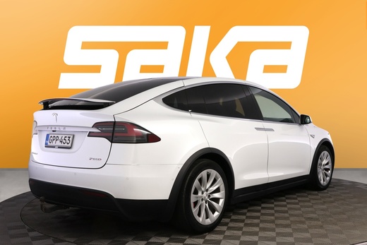 Tesla Model X vaihtoauto