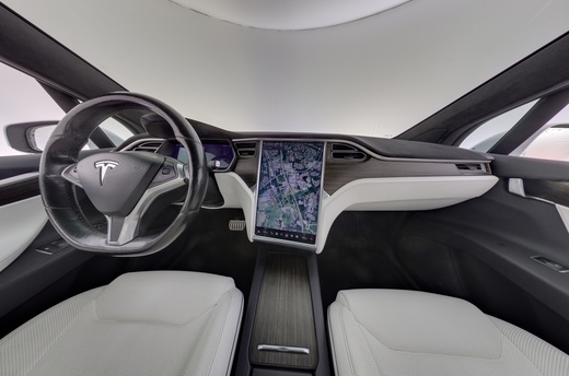 Tesla Model X vaihtoauto