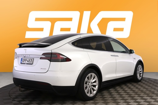 Tesla Model X vaihtoauto