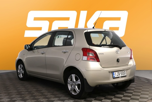 Toyota Yaris vaihtoauto