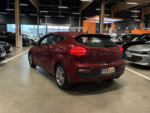 Kia Proceed vaihtoauto