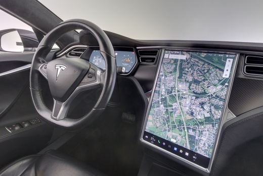 Tesla Model S vaihtoauto