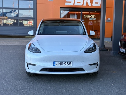 Tesla Model Y vaihtoauto