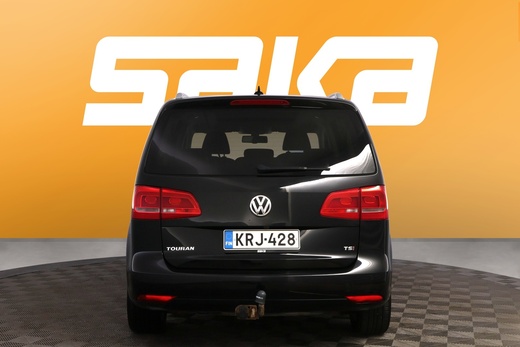 Volkswagen Touran vaihtoauto