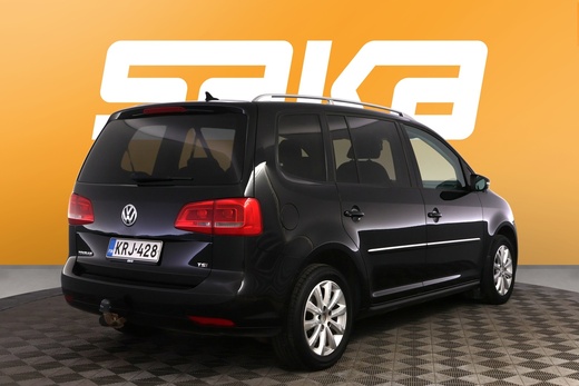Volkswagen Touran vaihtoauto