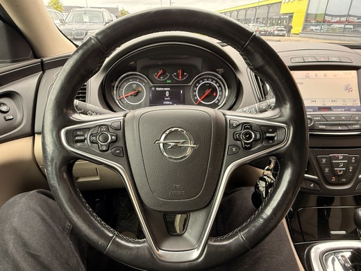 Opel Insignia vaihtoauto