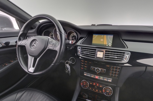Mercedes-Benz CLS vaihtoauto