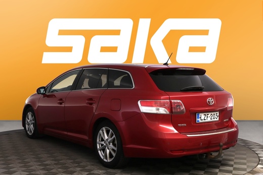 Toyota Avensis vaihtoauto