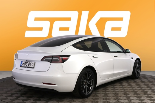 Tesla Model 3 vaihtoauto