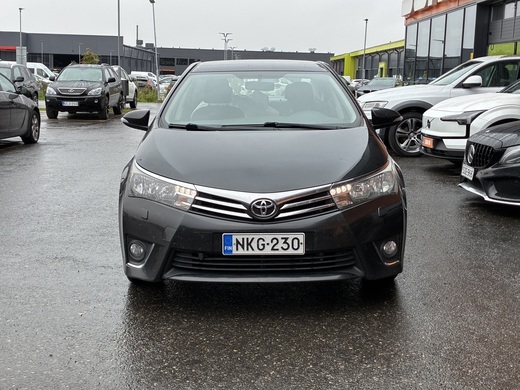 Toyota Corolla vaihtoauto