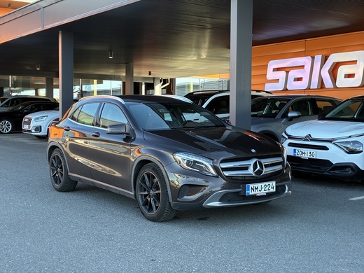 Mercedes-Benz GLA vaihtoauto