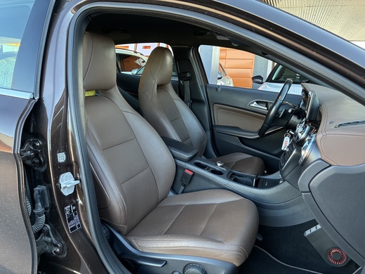 Mercedes-Benz GLA vaihtoauto