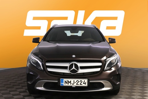 Mercedes-Benz GLA vaihtoauto