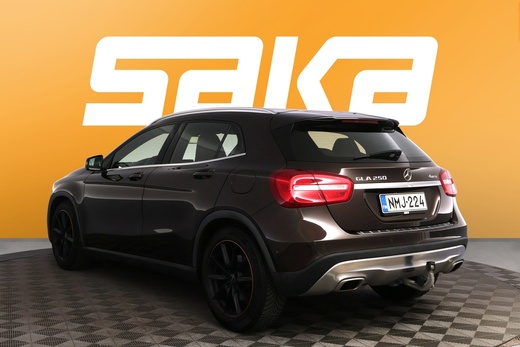 Mercedes-Benz GLA vaihtoauto