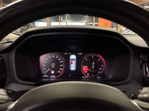 Volvo V60 Cross Country vaihtoauto