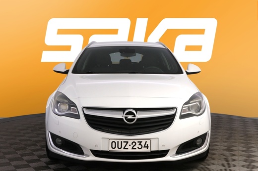 Opel Insignia vaihtoauto