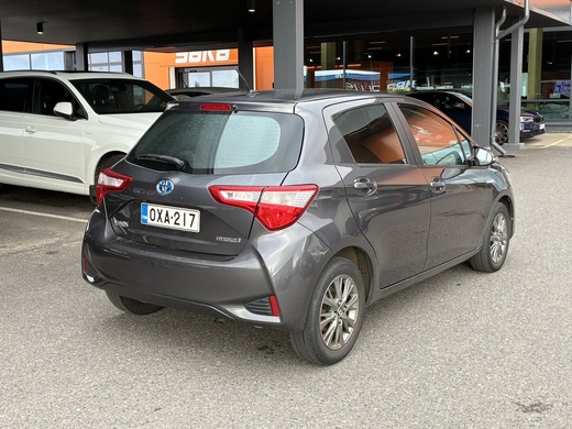 Toyota Yaris vaihtoauto