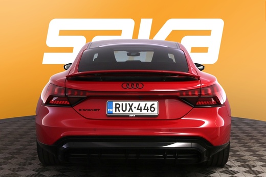 Audi e-tron GT vaihtoauto