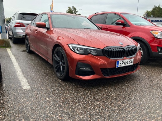 BMW 320 vaihtoauto
