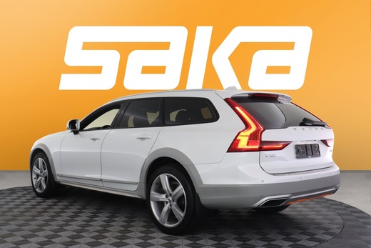 Volvo V90 Cross Country vaihtoauto