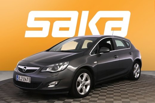 Opel Astra vaihtoauto