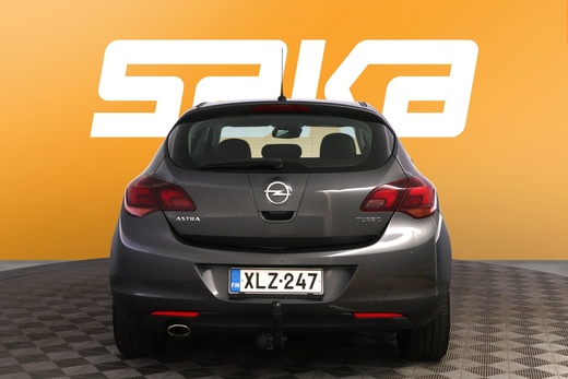 Opel Astra vaihtoauto