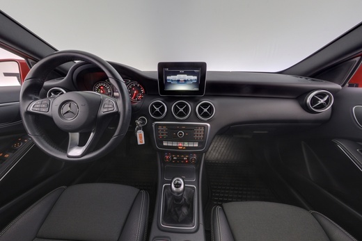 Mercedes-Benz A vaihtoauto