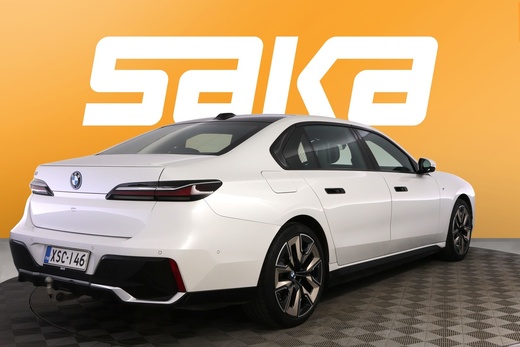 BMW i7 vaihtoauto