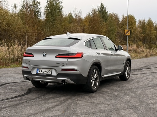 BMW X4 vaihtoauto