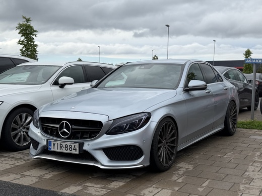 Mercedes-Benz C vaihtoauto