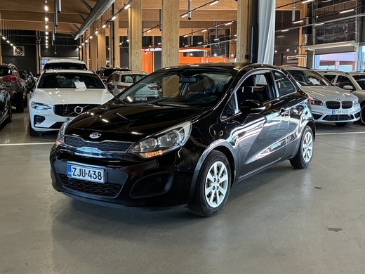 Kia Rio vaihtoauto