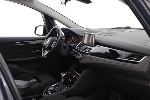 BMW 220 vaihtoauto