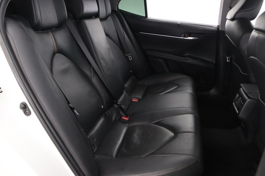 Toyota Camry vaihtoauto